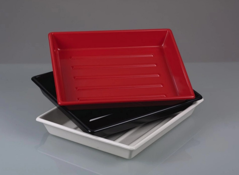 Miska laboratórna, vrúbkované dno, nízka, PVC, vnútorný rozmer 51 x 61 cm, bielá ks